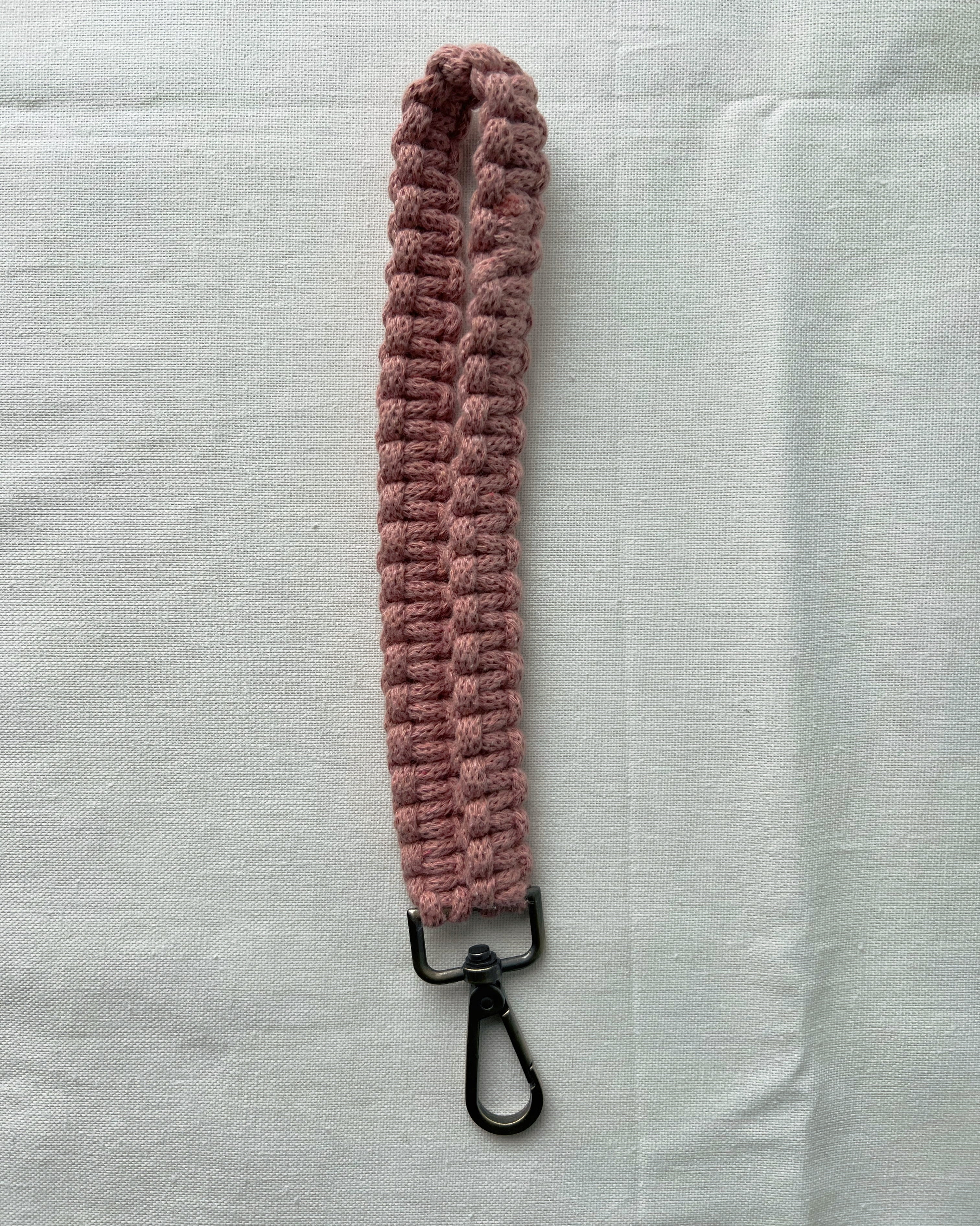 The Macramé Hanyard