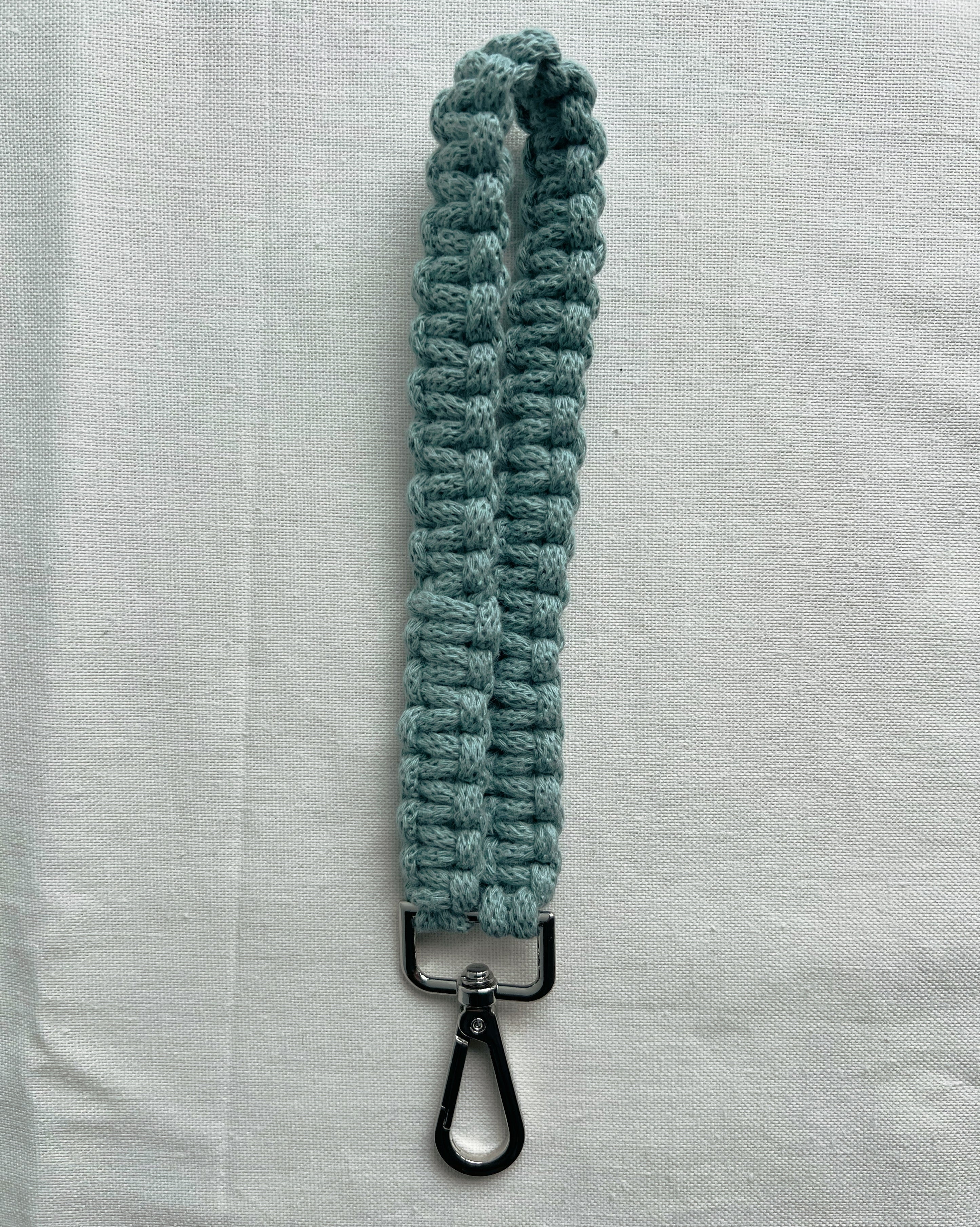 The Macramé Hanyard