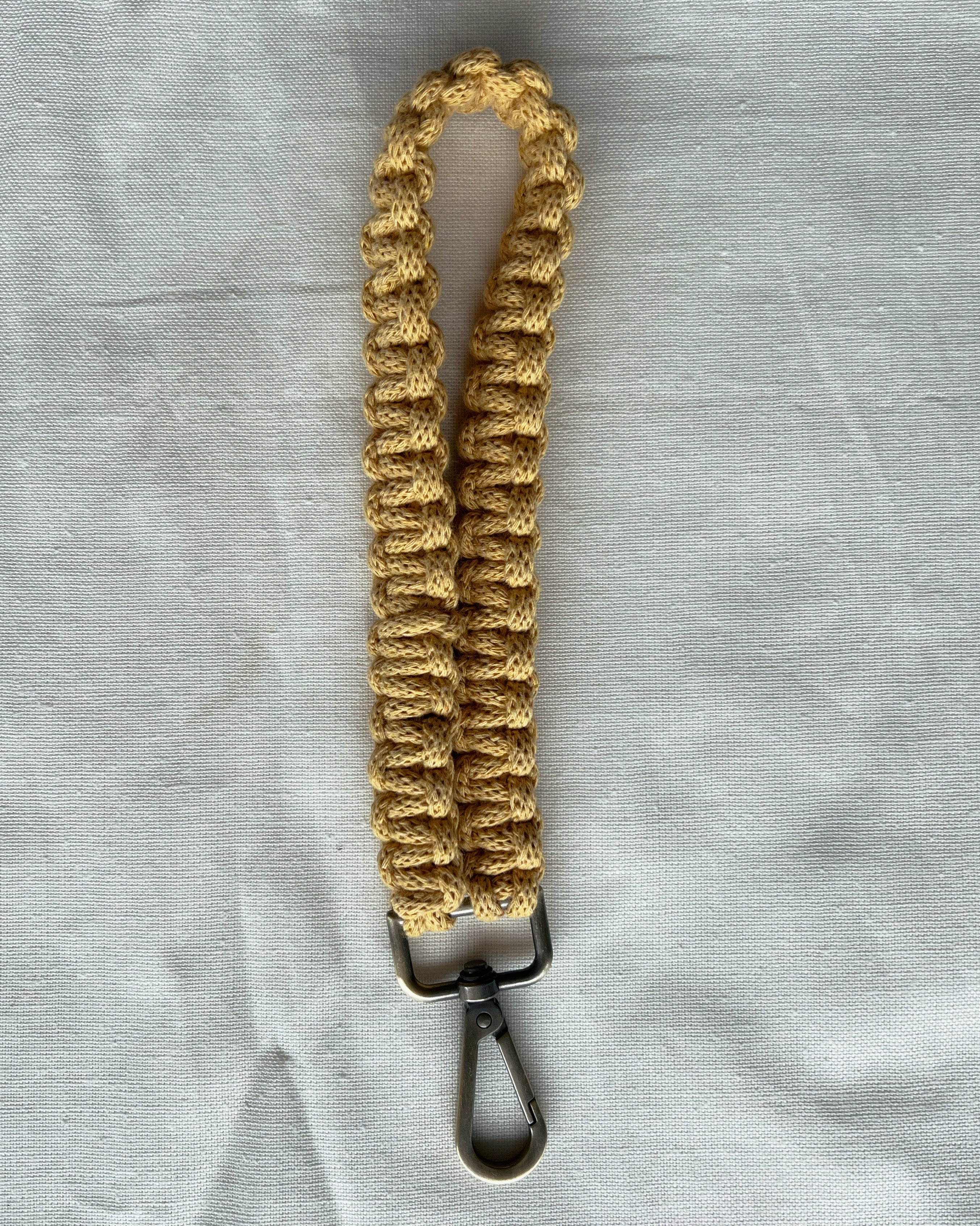 The Macramé Hanyard