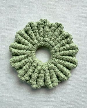 The Knotted Daisy Coaster